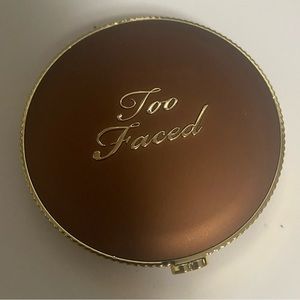 NEW too faced bronzer